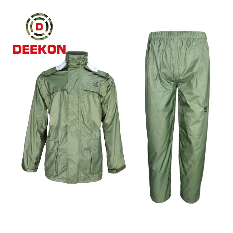 Waterproof 100% Polyester Woodland Camouflage Rainwear